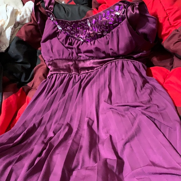 Formal purple dress - Picture 1 of 2